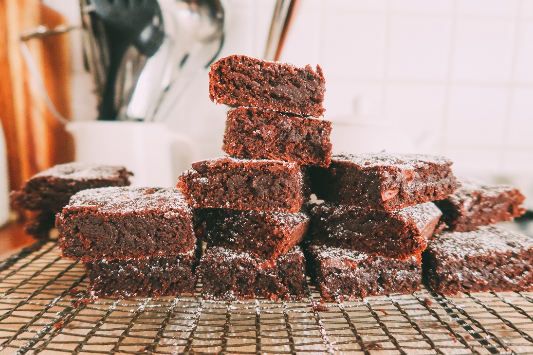 Hella-Fudgy Delicious Vegan Brownies 1